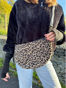 Sac porté travers forme arrondie tissu leopard